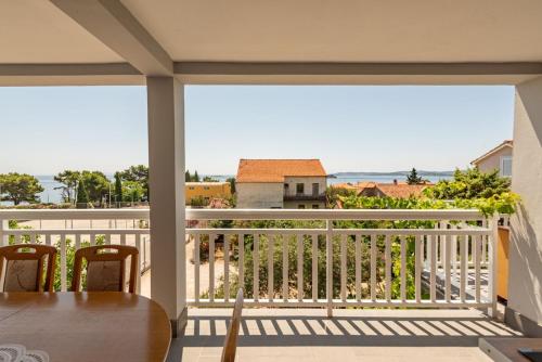 陽台/露台, 弗雷巴克巴登公寓 (Apartments Villa Vrebac Badem) in 奧雷比奇