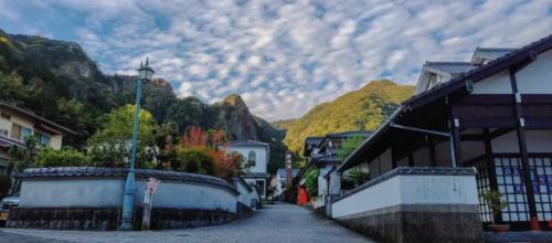 Okawachiyama LODGE - Village of the Secret Kilns!