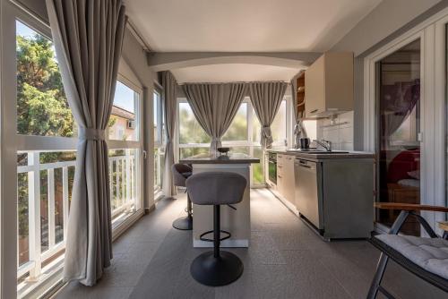 弗雷巴克巴登公寓 (Apartments Villa Vrebac Badem) in 奧雷比奇