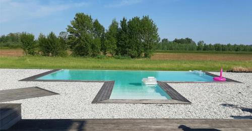 Viesnīcas āriene, Historic Mansion With Pool By The Garonne River in Portets
