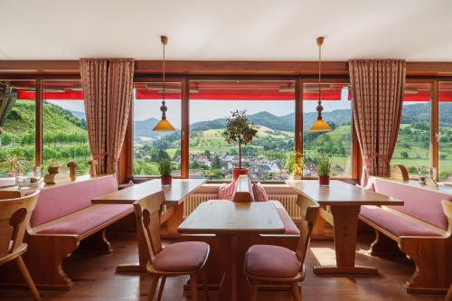 Hotel Eichberg by Ranæla in Glottertal