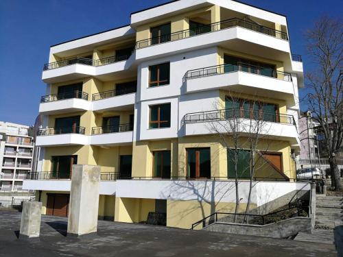 Ваканционен апартамент Делфин 14 Holiday Apartment Dolphin 14 in كافارنا