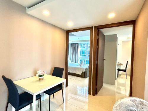 Grand Avenue Residence condominium