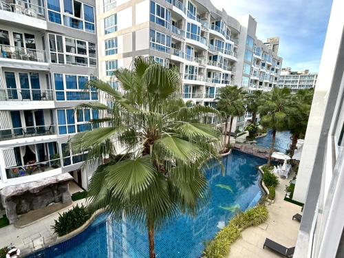 Grand Avenue Residence condominium