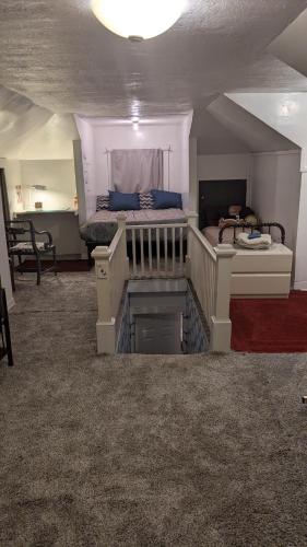 Private Loft in Flint