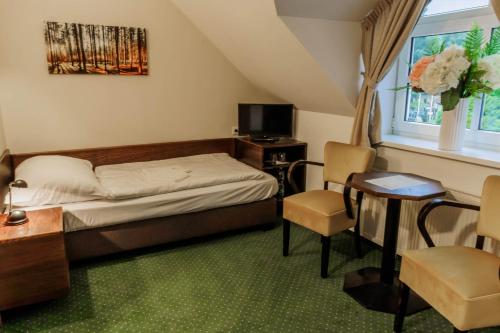2 twin beds