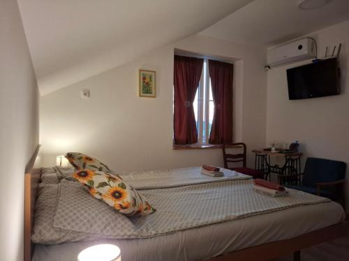 KUĆA MELEM seosko turističko domaćinstvo - Location saisonnière - Melenci