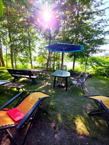 Apartamencik Nad Jeziorem Dzwon - Marcinkowo 51m1 in Karwie