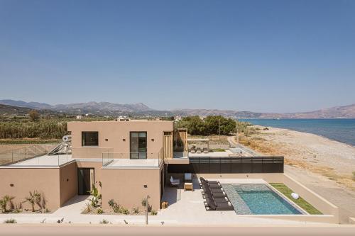 Exterior view, Onora Villa - Steps from the Sea by etouri near Camping Nopigia