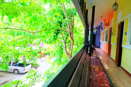 Balcony/terrace, Rak Kun Resort 2 near MK Restaurant at Big C Nakhon Sawan