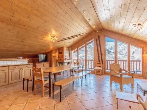 Spacieux appartement 8p avec piscine, spa, et parking, proche des pistes - FR-1-461-27 - Location saisonnière - Les Belleville