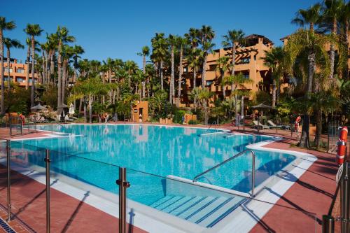 Aparthotel Novo Resort - 수영장