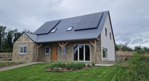 Maison de la colline, Somme-Leuze