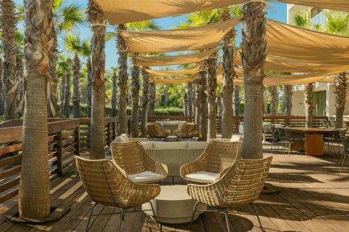 Bar/lounge, The Westin Salgados Beach Resort, Algarve in Praia de Castelo