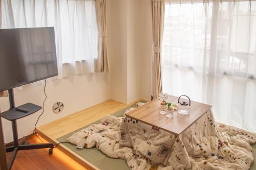 Direct to Shinjuku Two bedrooms Higashi-Nakano Station Free luggage storage
