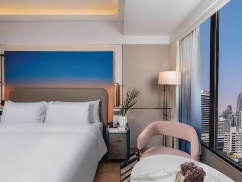 room detail thumbnail 1