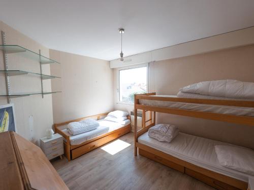 Apartment image 6