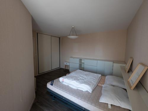 Apartment image 3