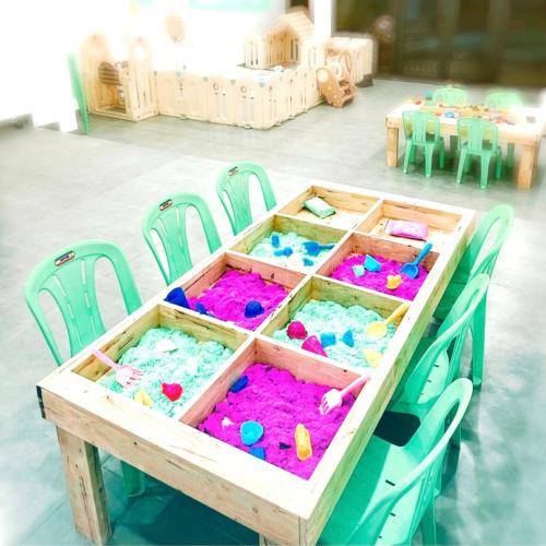 Play & Stay Family Apartments