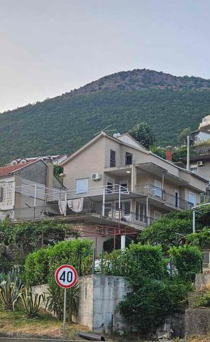 Apartman Palma in Denovici