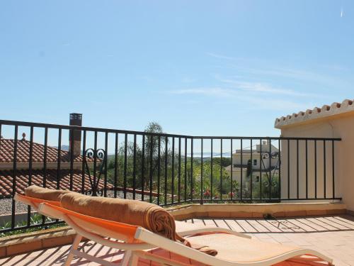 Villa Familiar con Piscina Privada, Costa Brava - ES-366-10 in Pau