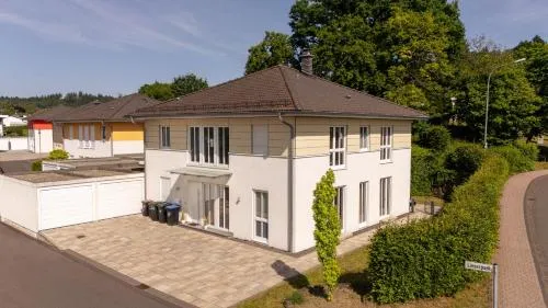 Vulkan-Villa in Daun, Deutschland