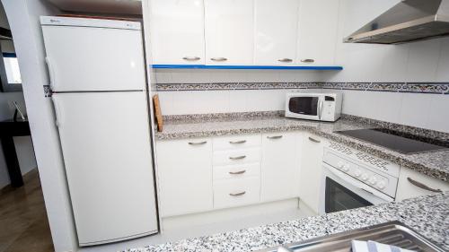 Apartment with Balcony image 9