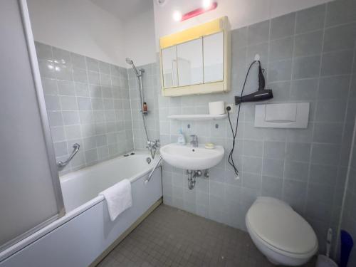 Ruhiges Apartment, Balkon, U-Bahn, München (Foto 8)