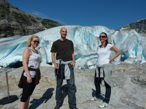 Eikum Hotel - image 13