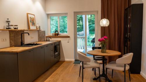 virtuve, Up de Schüün - Design Studio (Up de Schuun - Design Studio) in Winsen (Aller)