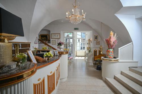 로비, Boutique Hotel Goldenes Lamm Villach in 필라흐