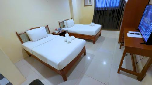 White Rock Waterpark and Beach Hotel in Subic, Philippines - 90 reviews ...