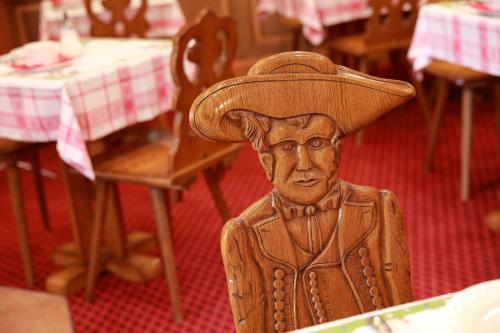 Hotel Restaurant Père Benoît - image 8