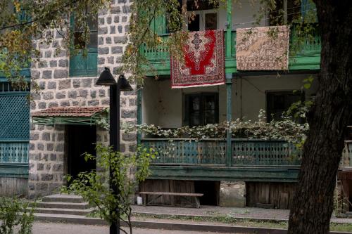 Tufenkian Avan Dzoraget Hotel - image 9