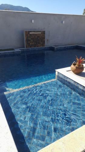 Flats para temporada, modernos e equipados em condomínio! (Flats para temporada, modernos e equipados em condominio!) in ปันตานัล