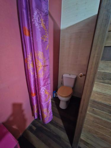 ห้องน้ำ, LE Gite DU TOUR DE L'ILE in มาตูรี