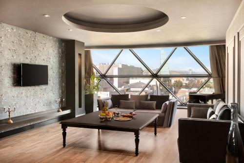Kilátás, Wyndham Grand Tbilisi near Örményország Múzeuma