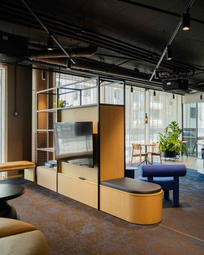 Shared lounge/TV area, Citybox Helsinki in Helsinki