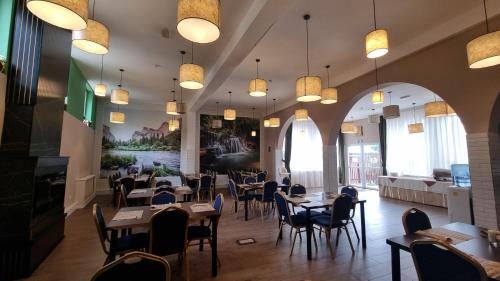 Étterem, Hotel Iri in Busteni