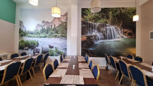 Étterem, Hotel Iri in Busteni