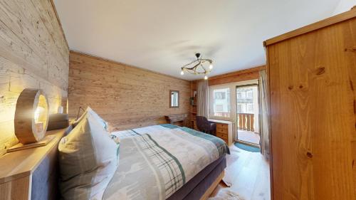 Apartment with Mountain View image 5
