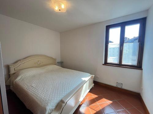 Two-Bedroom Apartment image 5