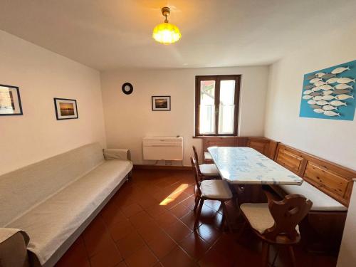 Two-Bedroom Apartment image 2