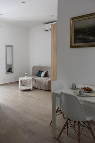 Apartment Iva, Split (photo 7)