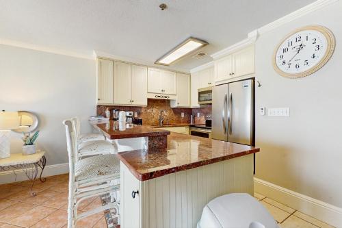 Windancer Condominiums by Wyndham Vacation Rentals near Silver Sands Premium Outlets