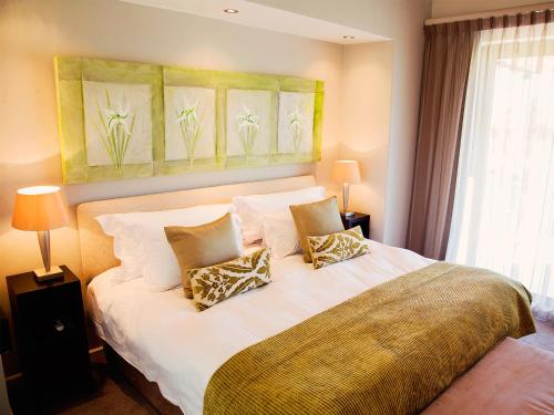 Premier Resort The Moorings, Knysna Premier Resort The Moorings, Knysna is perfectly located for both business and leisure guests in Knysna. Both business travelers and tourists can enjoy the propertys facilities and services. Service-