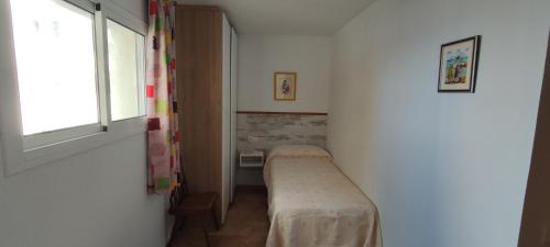 Apartmento en Primera línea de Mar, vistas al Mar y Piscina