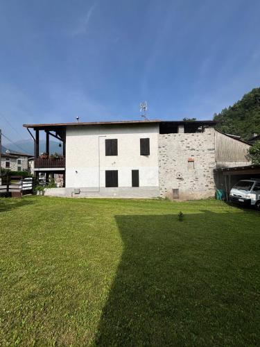 Aura House in Piateda