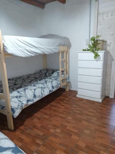 Cabaña "Bienestar" vista a las sierras, cerca del rio en La Serranita (Cabana "Bienestar" vista a las sierras, cerca del rio en La Serranita) in Villa Serranita