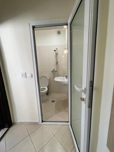 Ducha, Mila 5 in Burgas